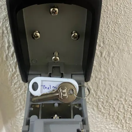 شقة Mediterranean 2