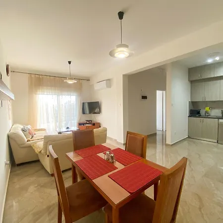 Mediterranean 2 * بافوس